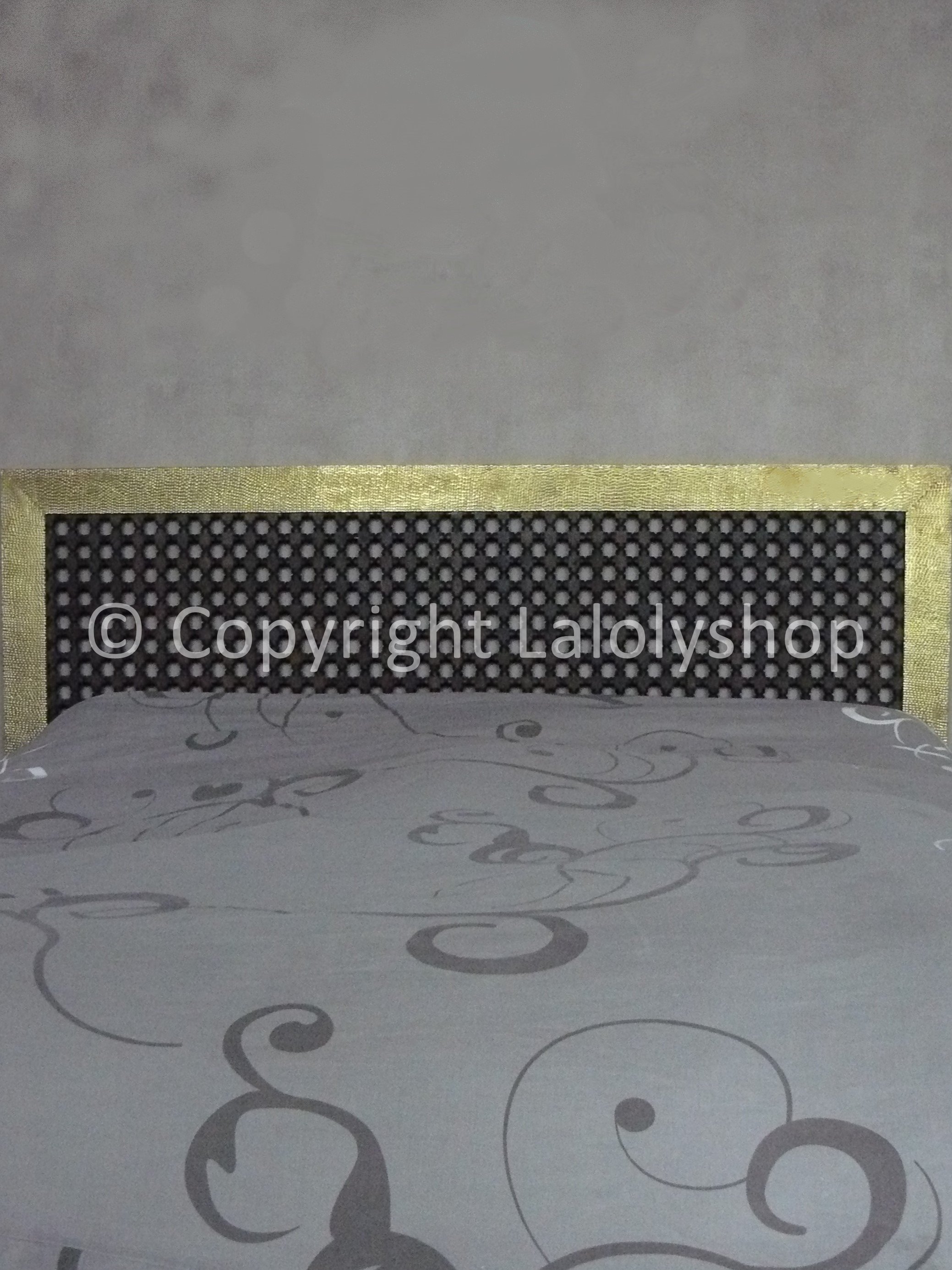 Tête de lit marocaine en bois moucharabieh et cuivre doré martelé 160 x 120 cm